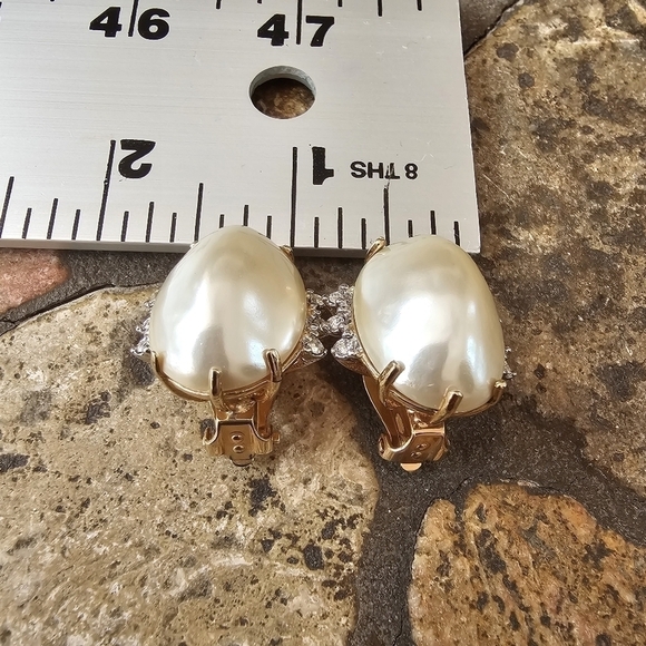 Vintage Gold Tone Clip-On Very Large Faux Pearl Earrings With Rhinestone Accents - Picture 8 of 10
